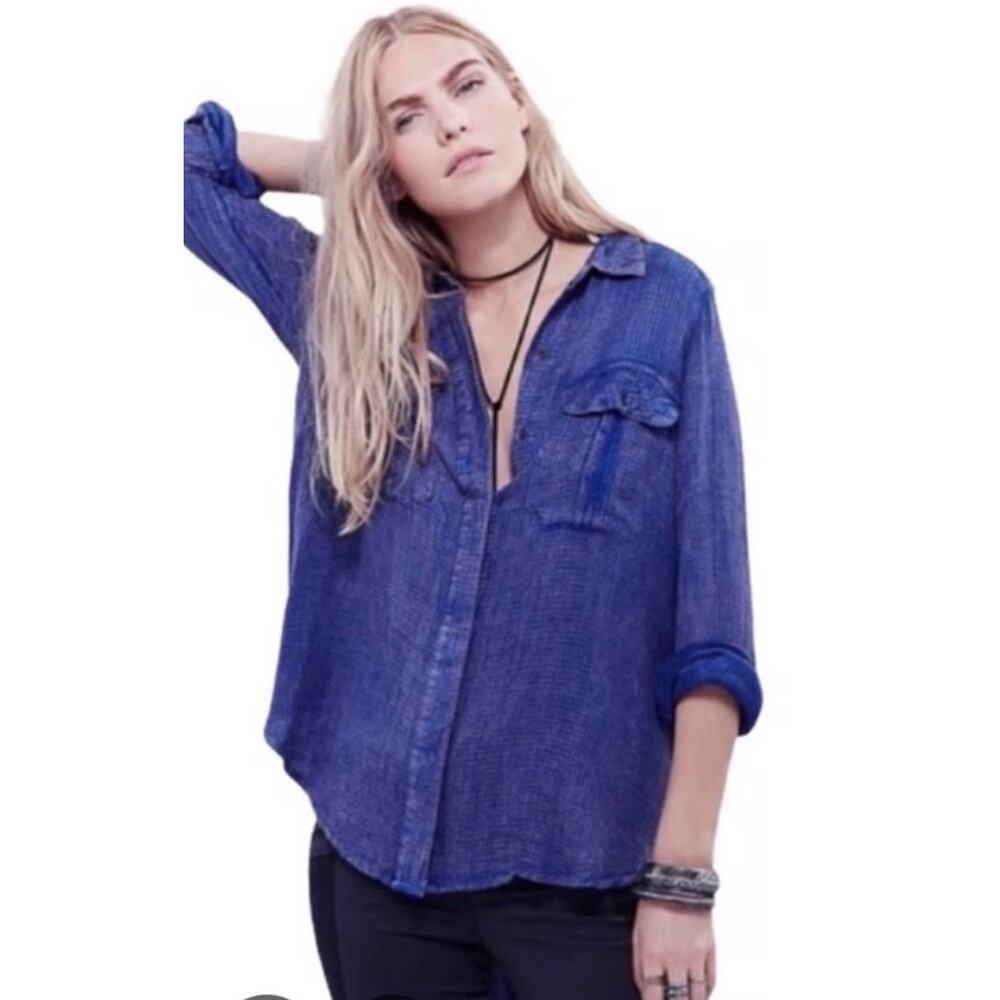 NWOT / Free people / One Of The Guys Oversized Waffle Knit Button Down / Sz Xs